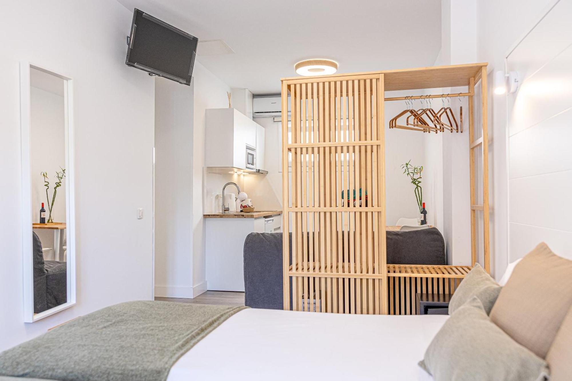 Bambu Suites Vegueta Alquiler Por Habitacion لاس بالماس دي غران كاناريا المظهر الخارجي الصورة