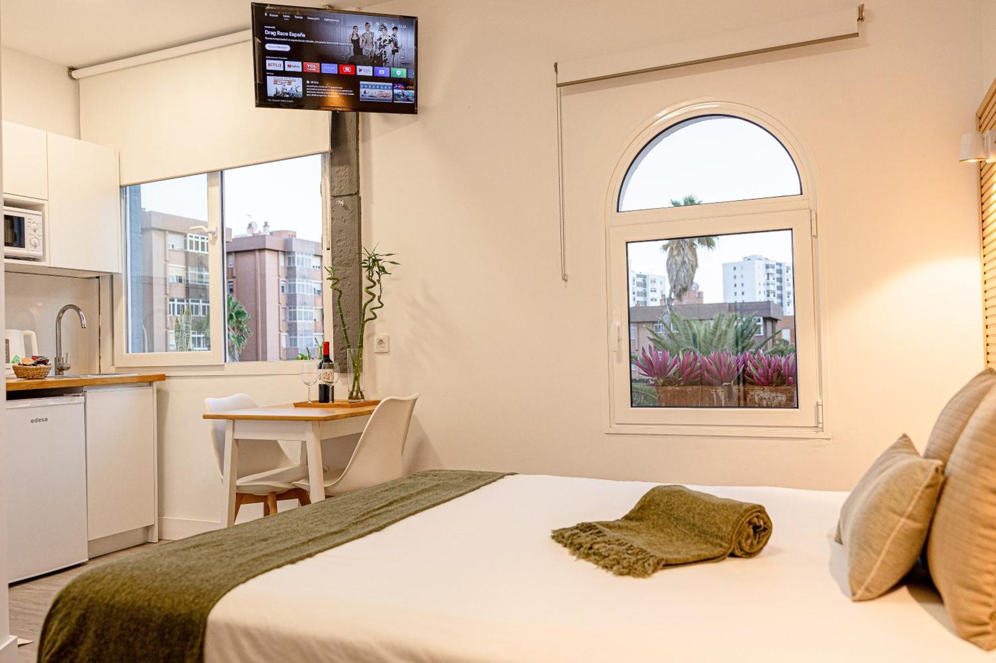 Bambu Suites Vegueta Alquiler Por Habitacion لاس بالماس دي غران كاناريا المظهر الخارجي الصورة
