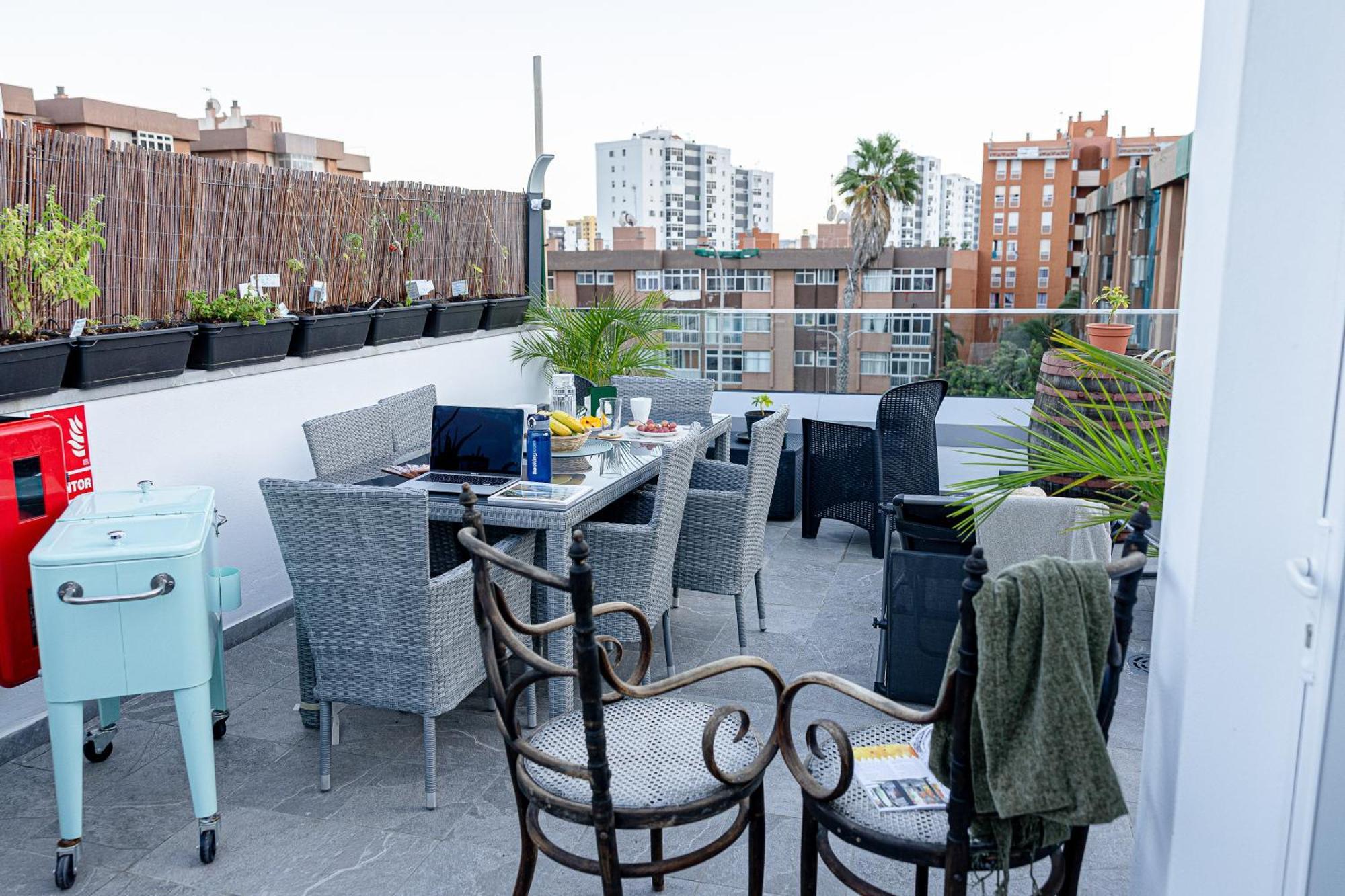 Bambu Suites Vegueta Alquiler Por Habitacion لاس بالماس دي غران كاناريا المظهر الخارجي الصورة