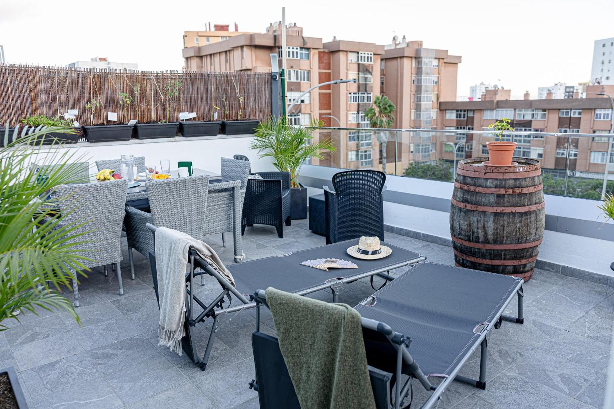 Bambu Suites Vegueta Alquiler Por Habitacion لاس بالماس دي غران كاناريا المظهر الخارجي الصورة