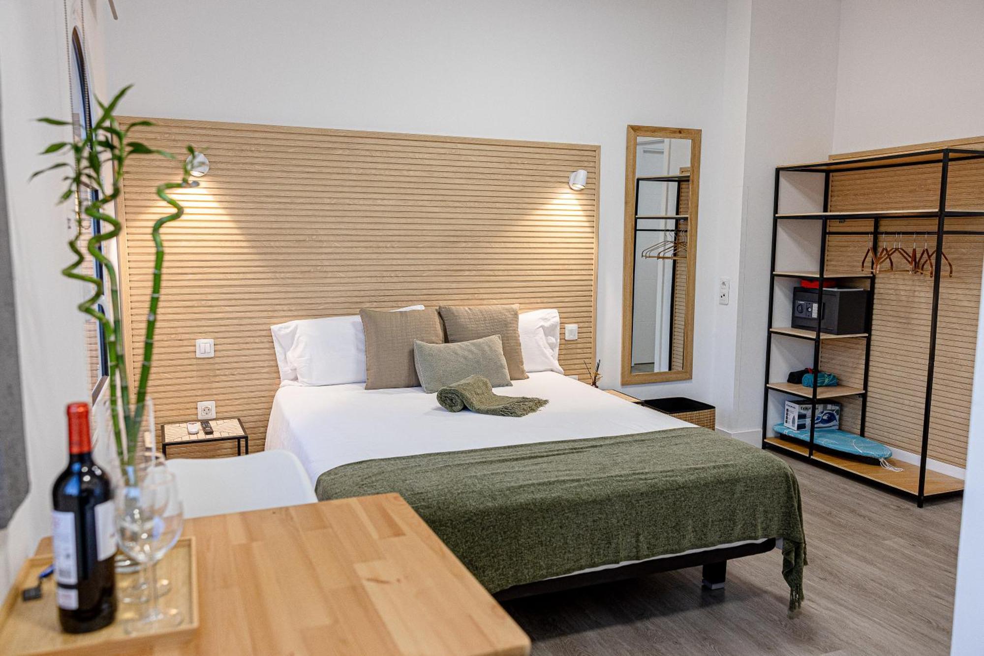 Bambu Suites Vegueta Alquiler Por Habitacion لاس بالماس دي غران كاناريا المظهر الخارجي الصورة